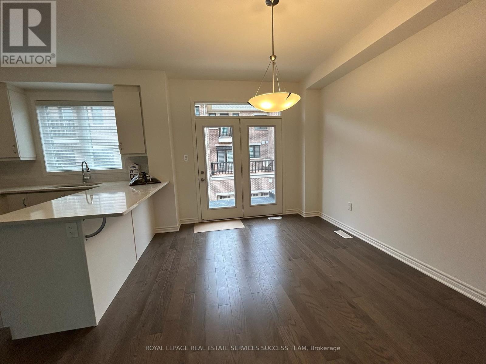 












3153 DUGGAN TRAIL

,
Oakville,




Ontario
L6H7X1

