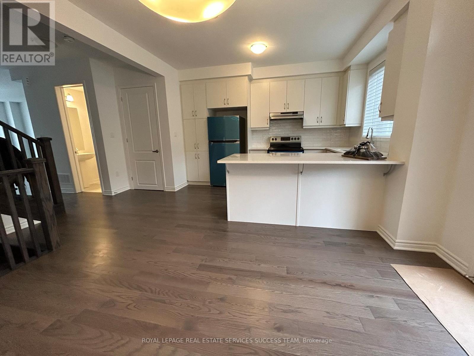 












3153 DUGGAN TRAIL

,
Oakville,




Ontario
L6H7X1

