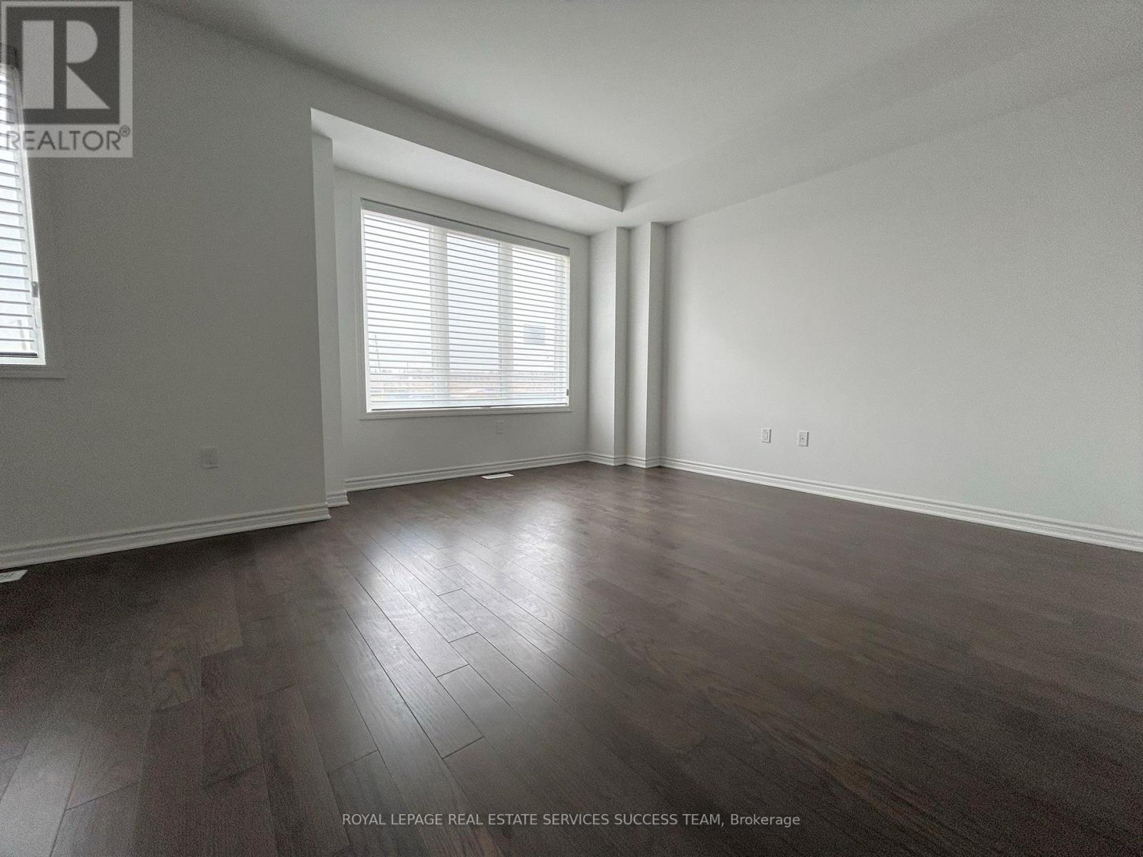 












3153 DUGGAN TRAIL

,
Oakville,




Ontario
L6H7X1

