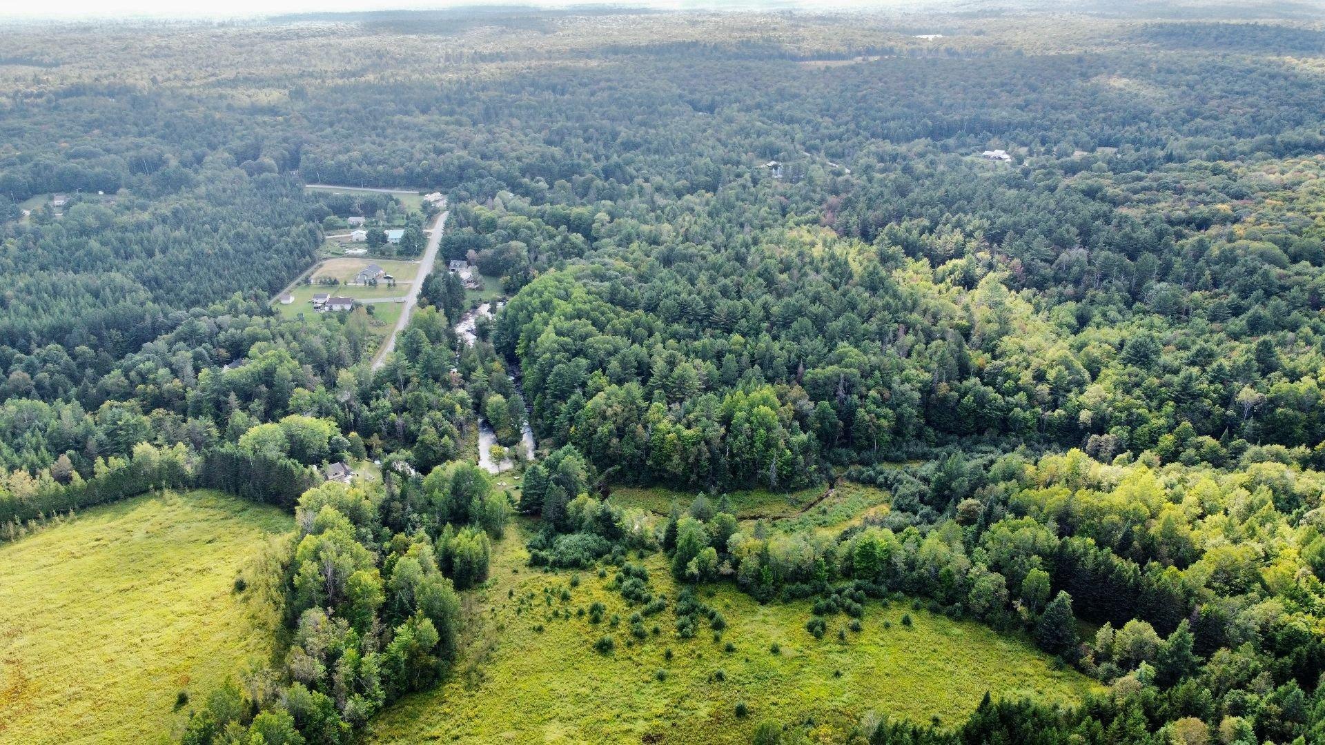 












Mtée Crépeau

,
Saint-Calixte,







QC
J0K1Z0

