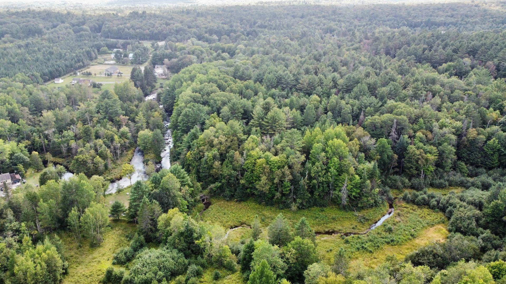 












Mtée Crépeau

,
Saint-Calixte,







QC
J0K1Z0

