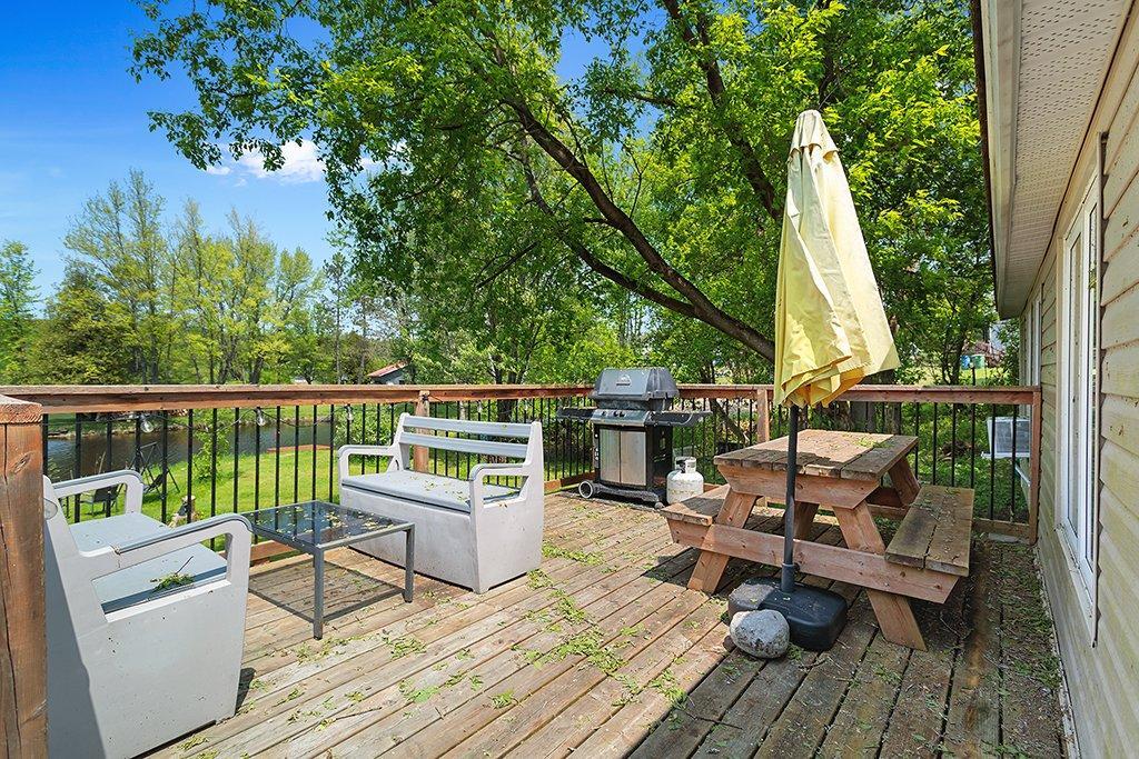 









812


Rue Victoria

,
Bryson,




QC
J0X1H0

