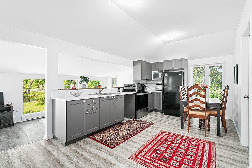 









812


Rue Victoria

,
Bryson,




QC
J0X1H0


