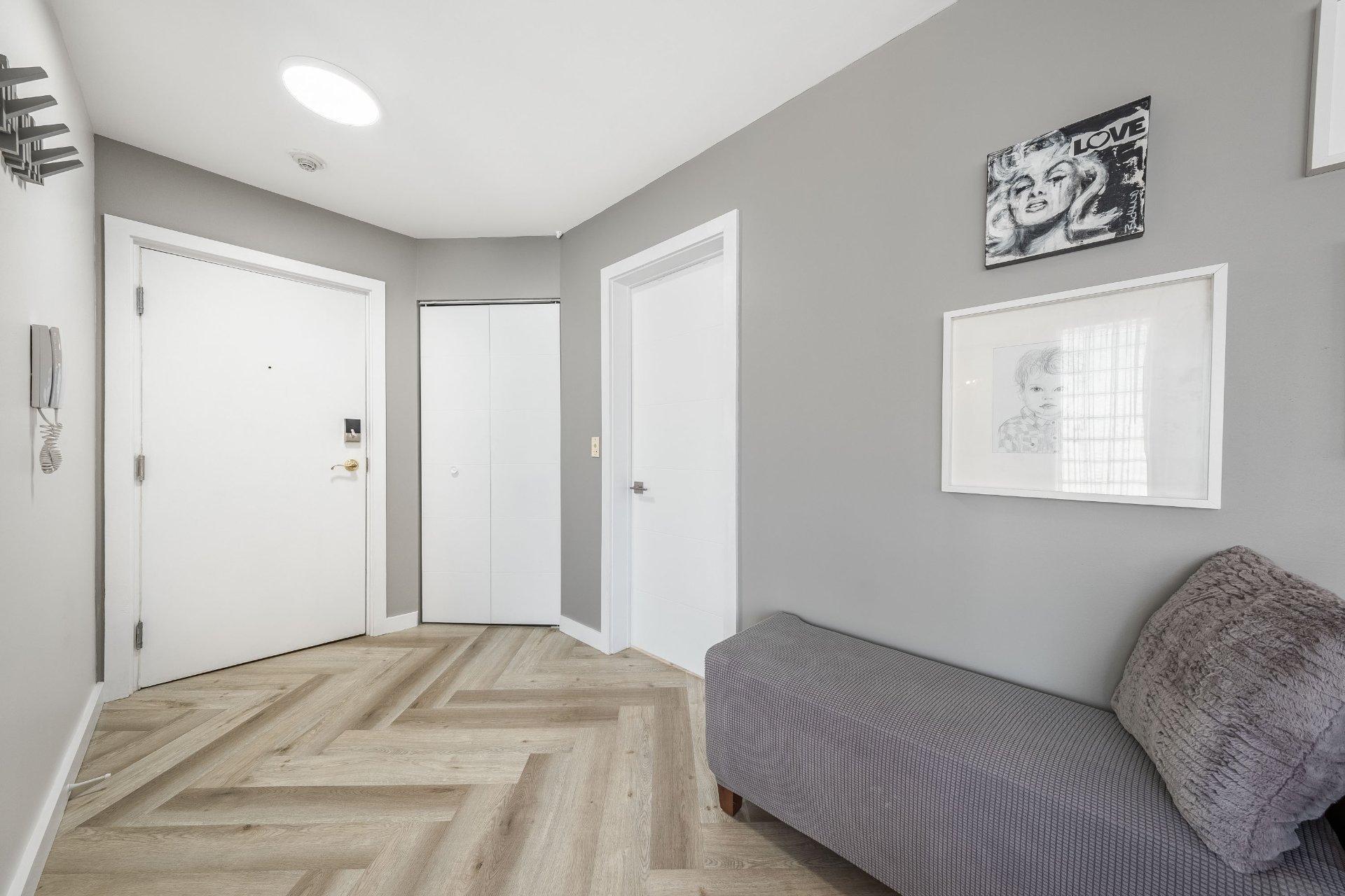 









473


Rue Lusignan

,
Montréal (Le Sud-Ouest),




QC
H3C1Y7

