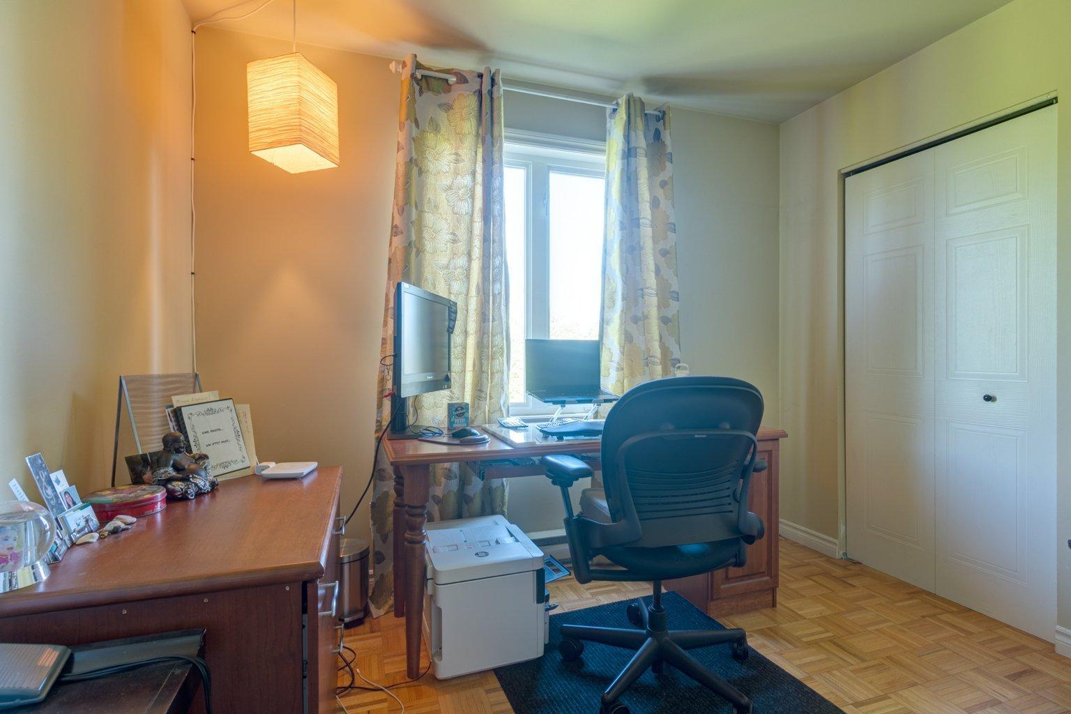 









174

 - 176


Rue de la Futaie

,
Varennes,




QC
J3X2B3

