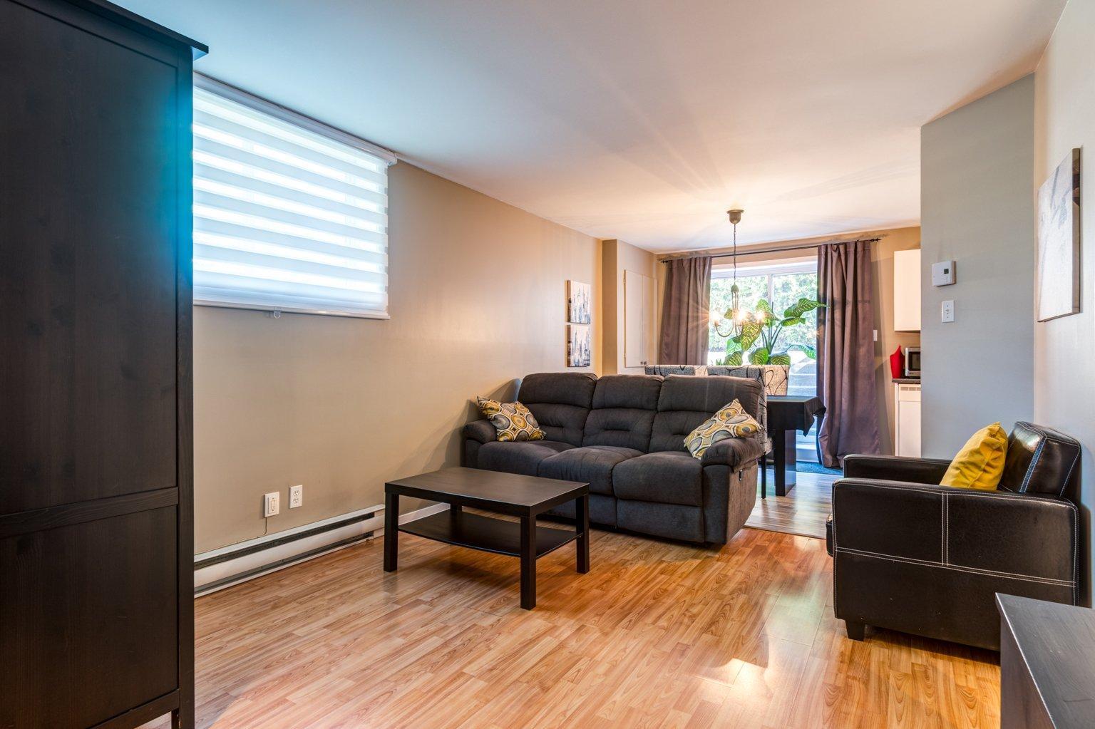 









174

 - 176


Rue de la Futaie

,
Varennes,




QC
J3X2B3


