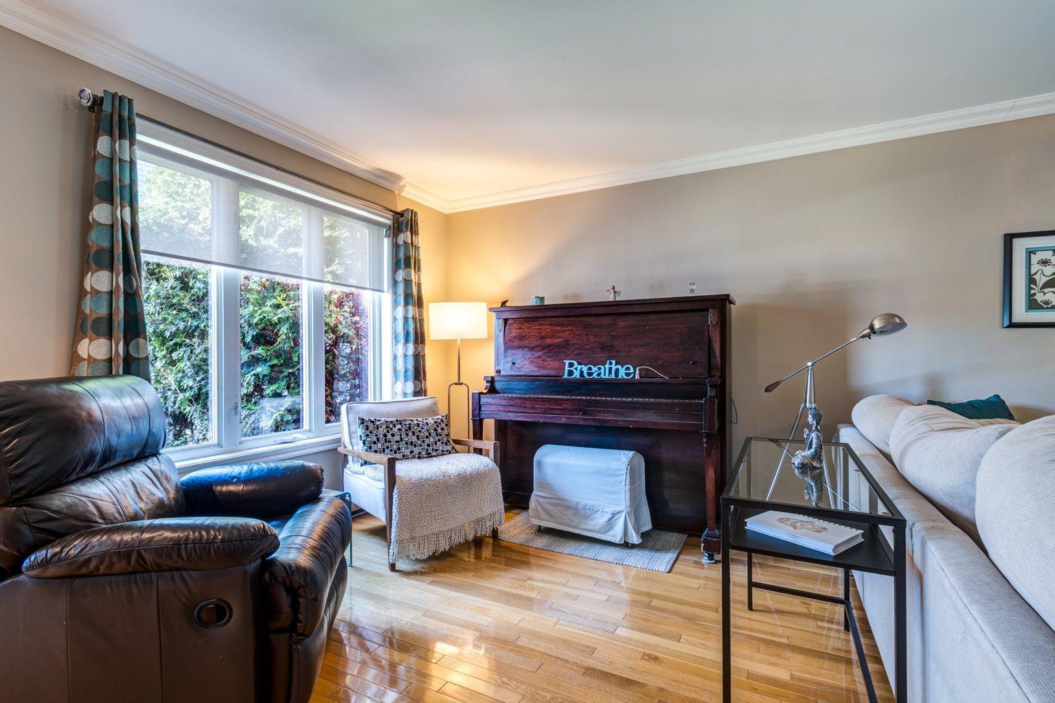 









174

 - 176


Rue de la Futaie

,
Varennes,




QC
J3X2B3

