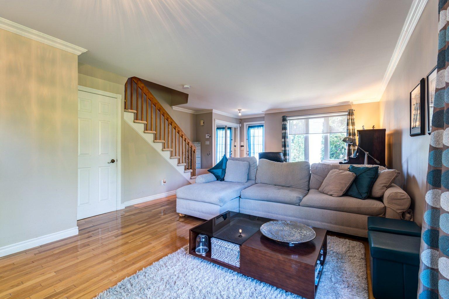 









174

 - 176


Rue de la Futaie

,
Varennes,




QC
J3X2B3

