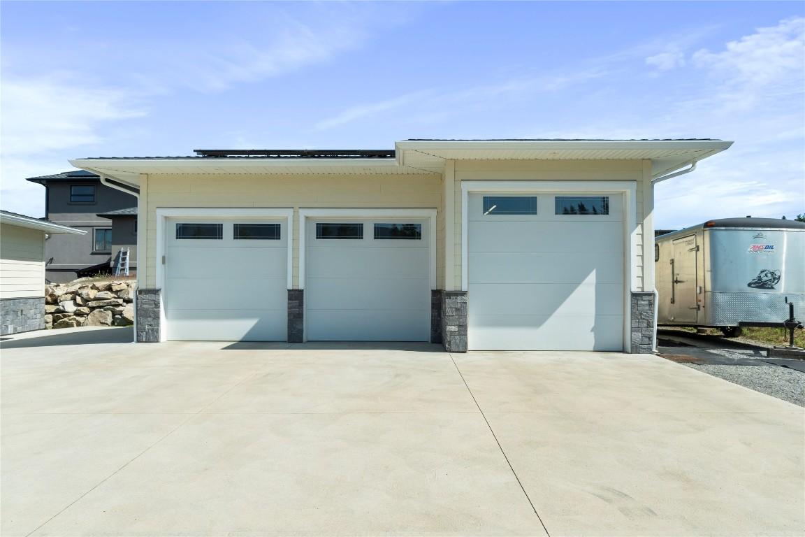 









4230


20

Street,
Salmon Arm,




BC
V1E 0C9

