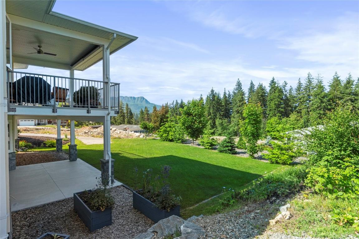 









4230


20

Street,
Salmon Arm,




BC
V1E 0C9

