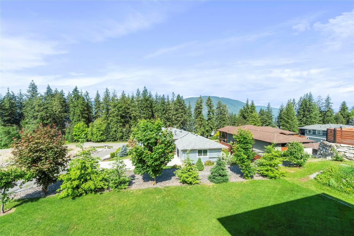 









4230


20

Street,
Salmon Arm,




BC
V1E 0C9

