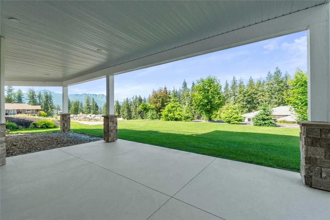 









4230


20

Street,
Salmon Arm,




BC
V1E 0C9

