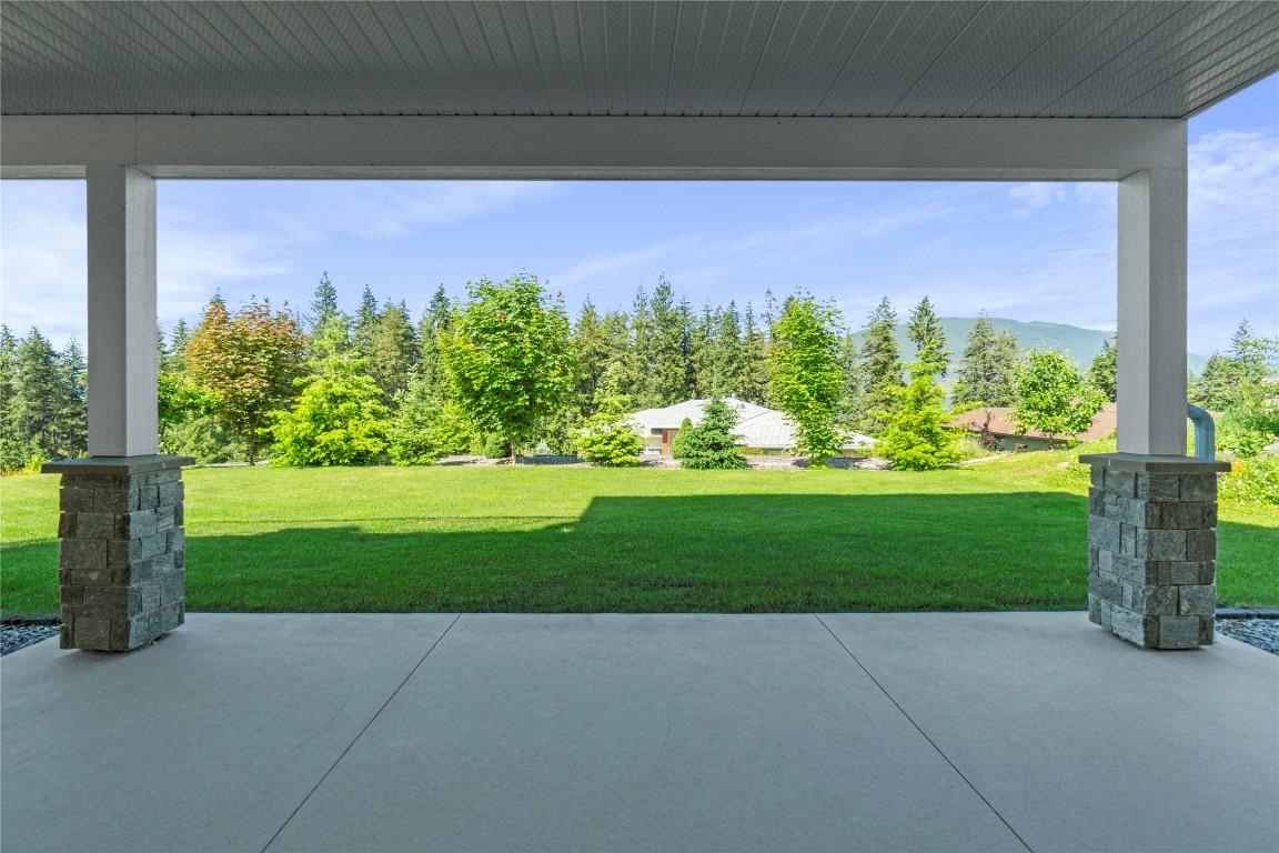 









4230


20

Street,
Salmon Arm,




BC
V1E 0C9

