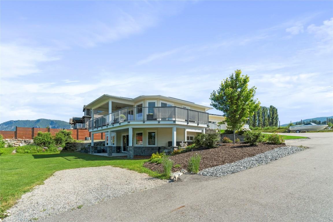 









4230


20

Street,
Salmon Arm,




BC
V1E 0C9

