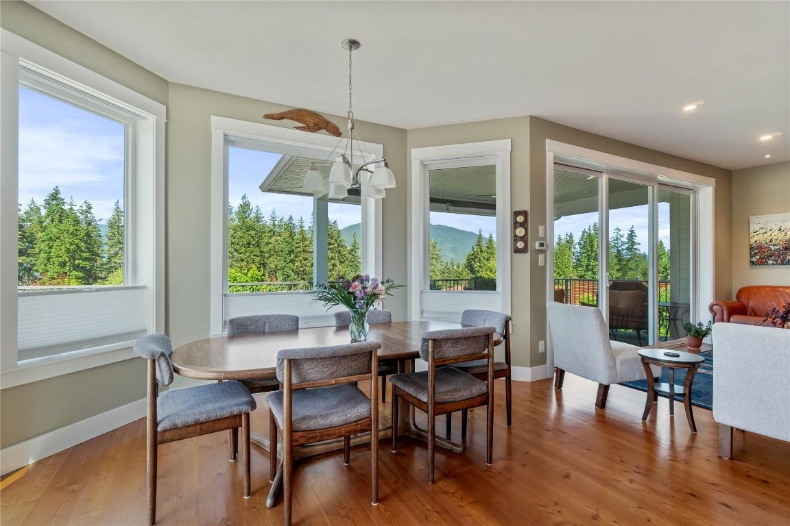 









4230


20

Street,
Salmon Arm,




BC
V1E 0C9

