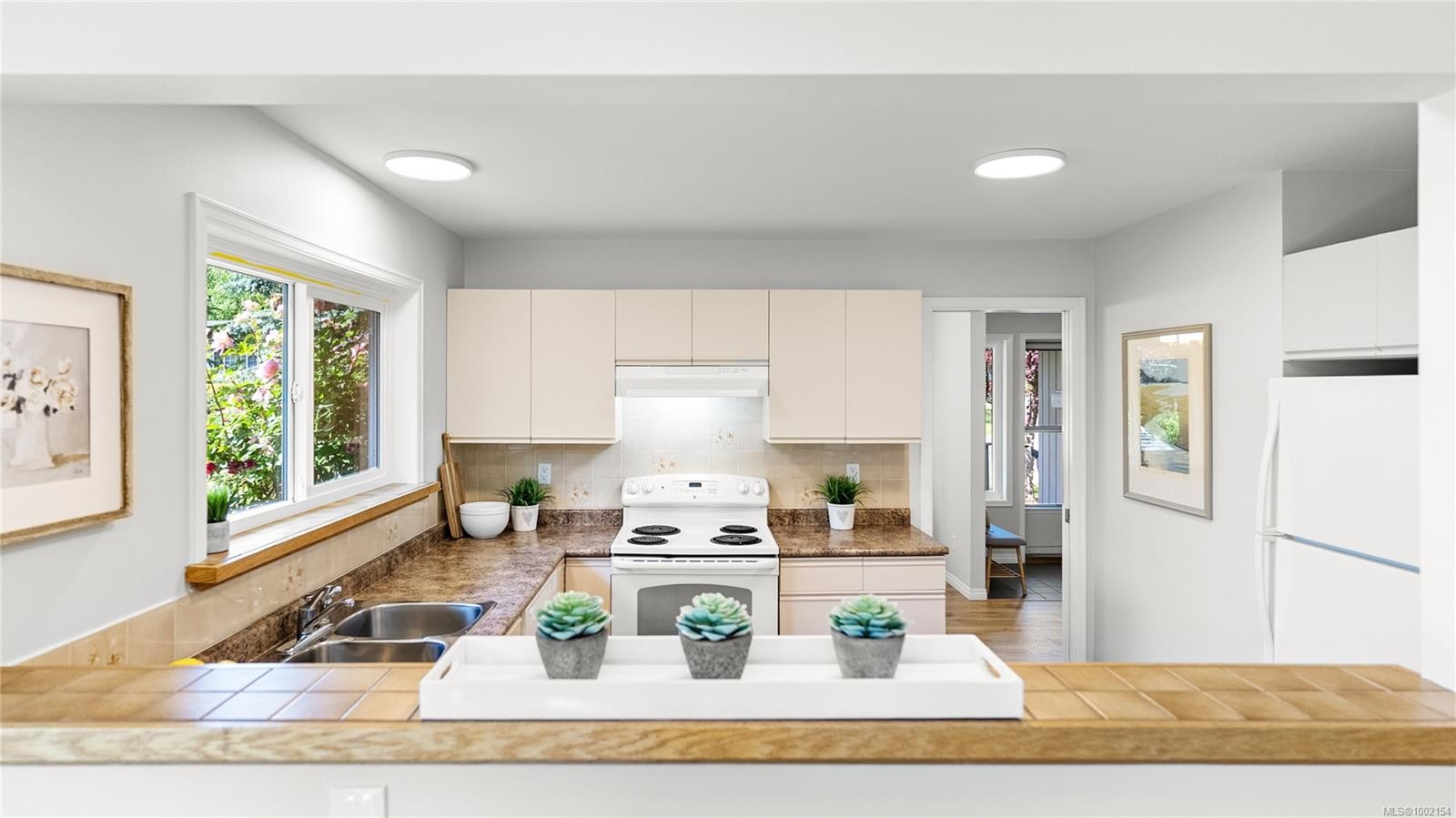 









2558


Ferguson

Rd, 12,
Central Saanich,




BC
V8M 1V7

