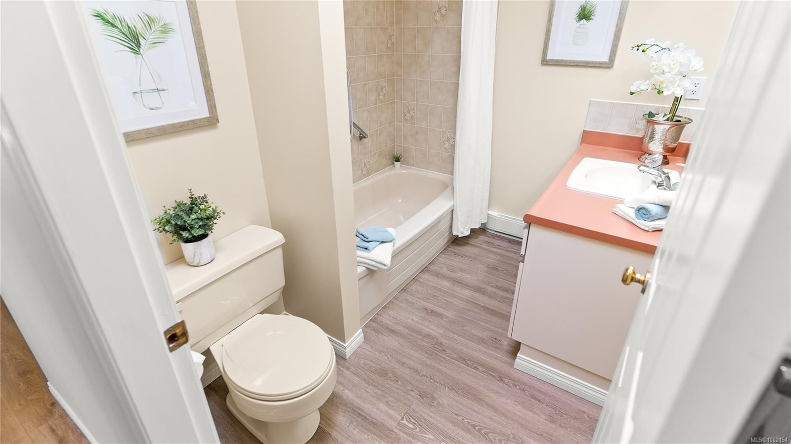 









2558


Ferguson

Rd, 12,
Central Saanich,




BC
V8M 1V7

