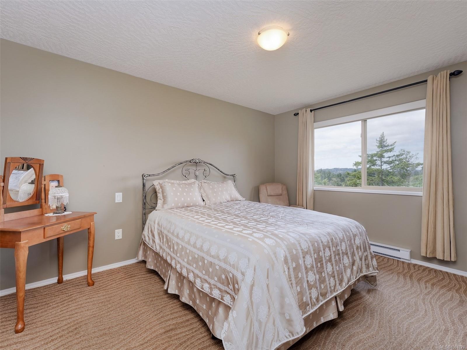 









641


Olympia

Ridge,
Langford,




BC
V9B 6N9

