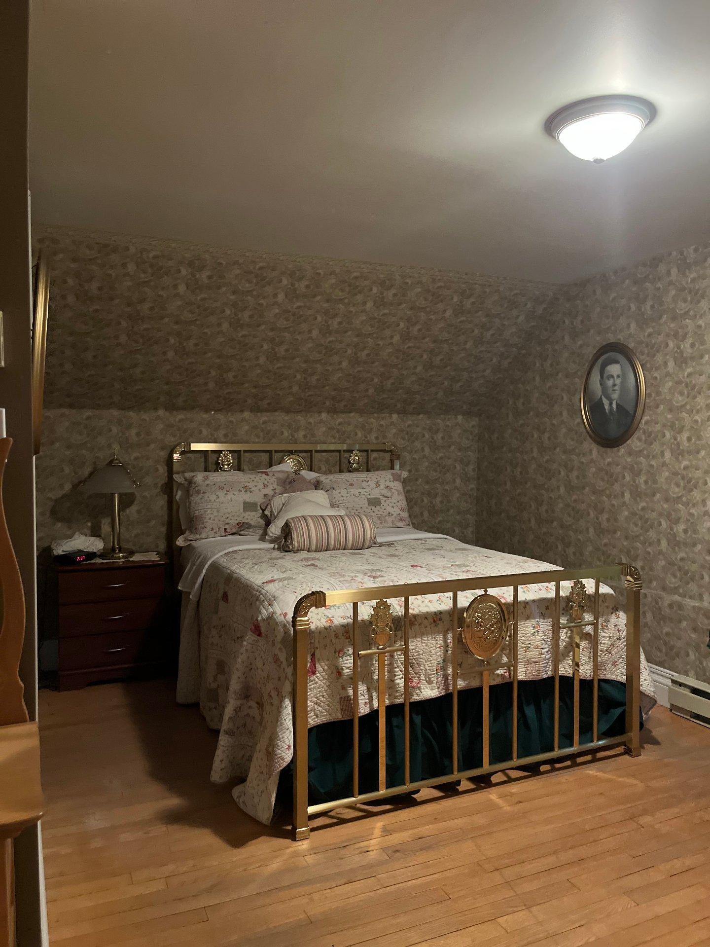 









441


Ch. Marcotte

,
Saint-Étienne-des-Grès,




QC
G0X2P0

