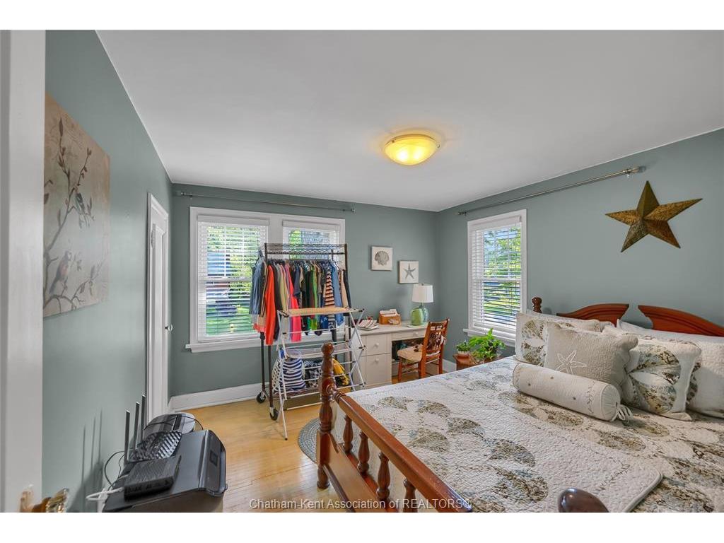 









210-212


Elizabeth

Street,
Chatham,




ON
N7L 2Y7


