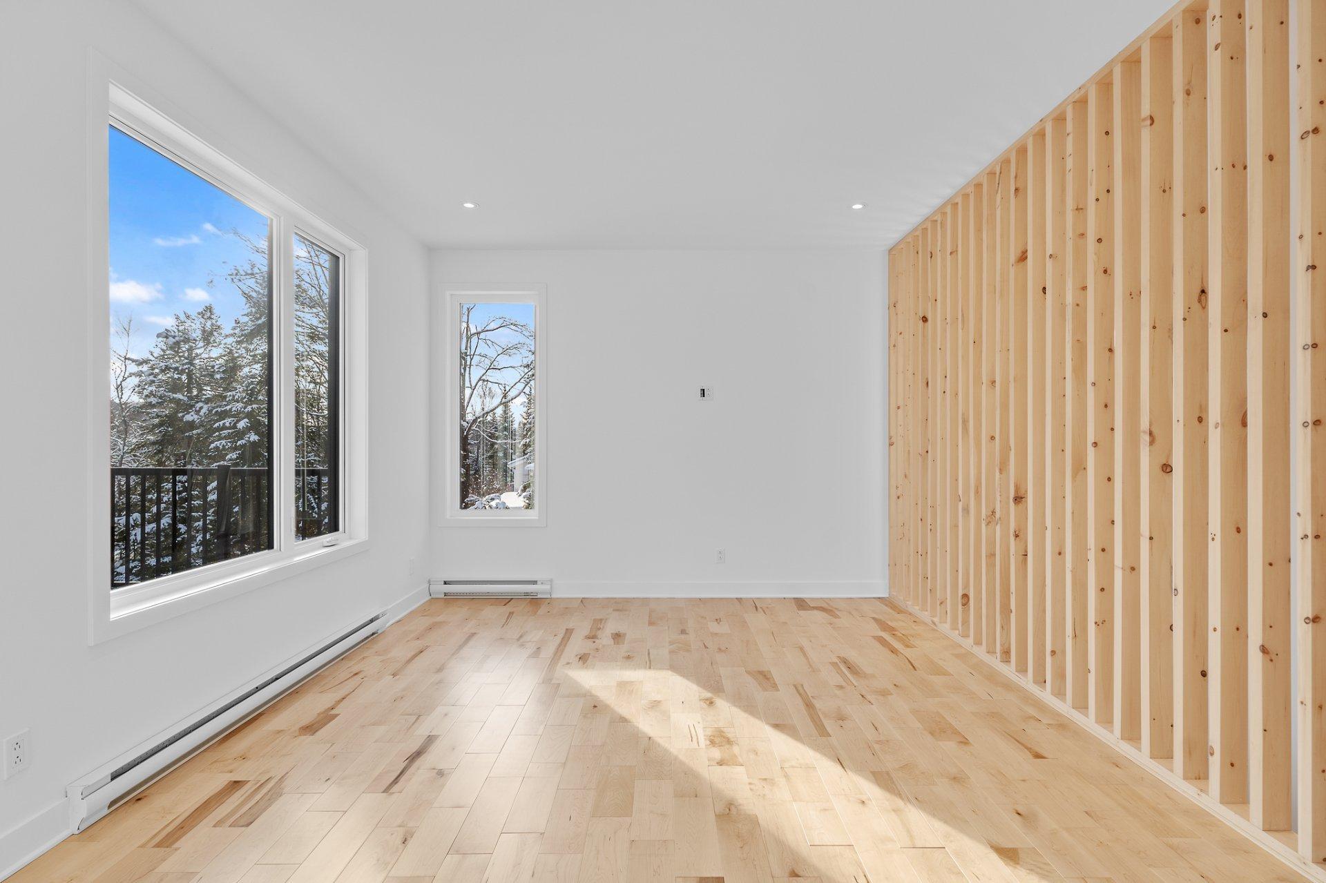 









1717


Ch. du 1er-Rang

,
Sainte-Lucie-des-Laurentides,




QC
J0T2J0

