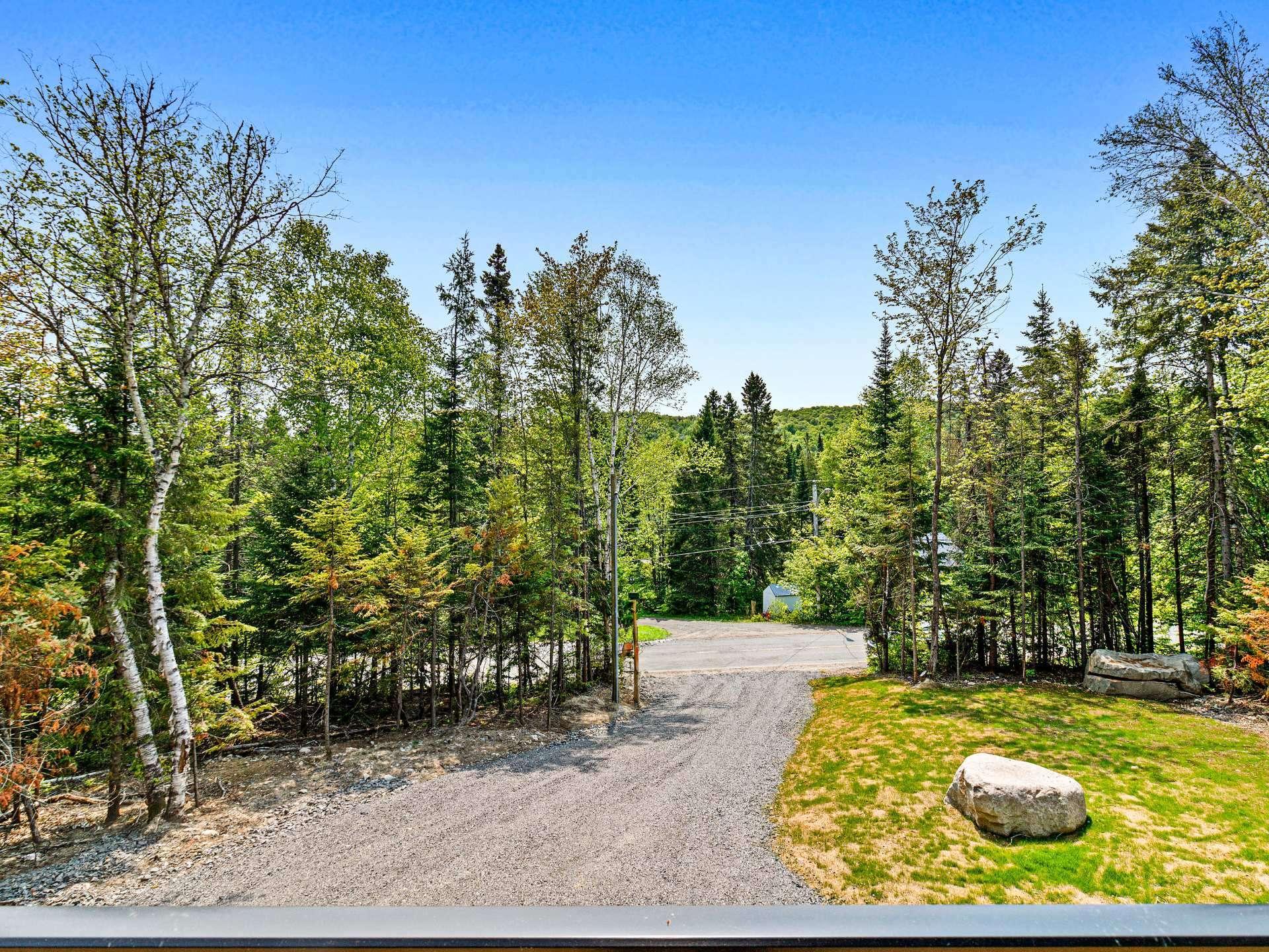 









1717


Ch. du 1er-Rang

,
Sainte-Lucie-des-Laurentides,




QC
J0T2J0


