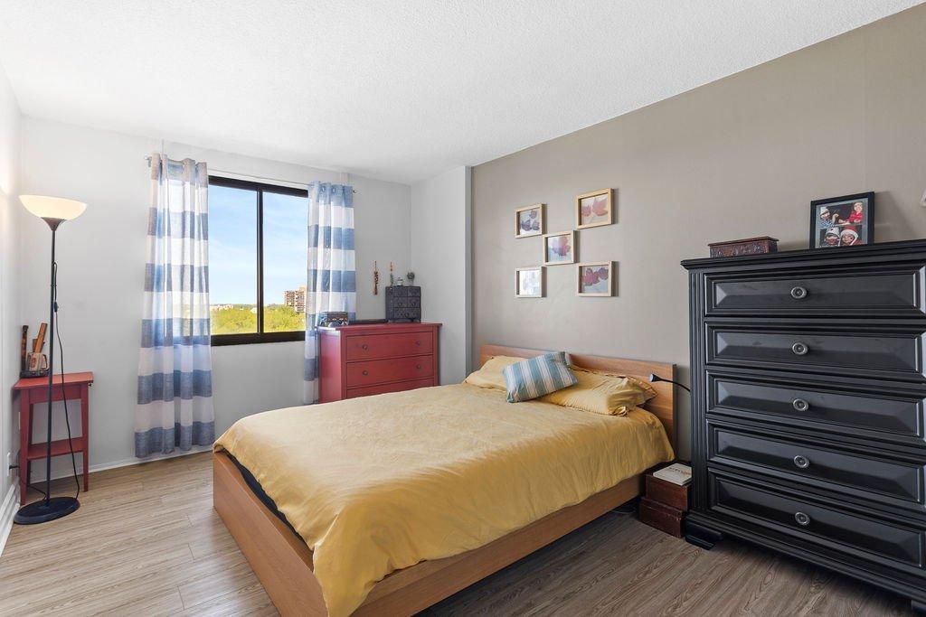 









2555


Av. du Havre-des-Îles

, 1103,
Laval (Chomedey),




QC
H7W4R4


