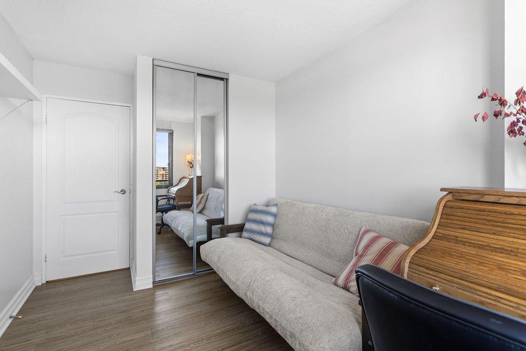 









2555


Av. du Havre-des-Îles

, 1103,
Laval (Chomedey),




QC
H7W4R4

