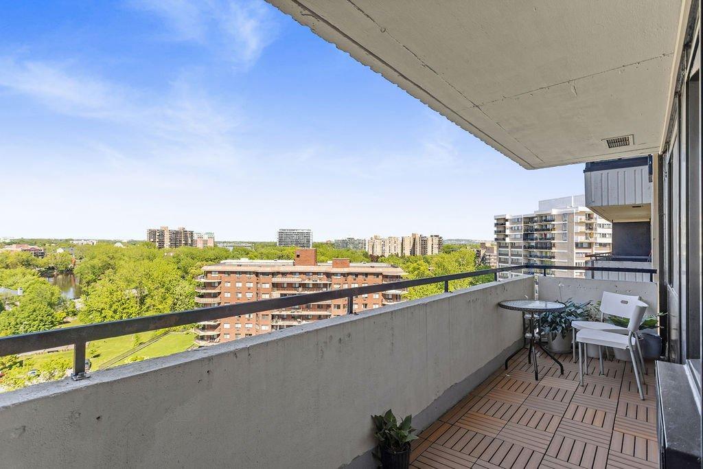









2555


Av. du Havre-des-Îles

, 1103,
Laval (Chomedey),




QC
H7W4R4

