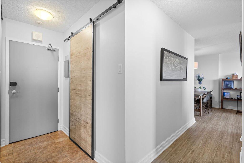 









2555


Av. du Havre-des-Îles

, 1103,
Laval (Chomedey),




QC
H7W4R4

