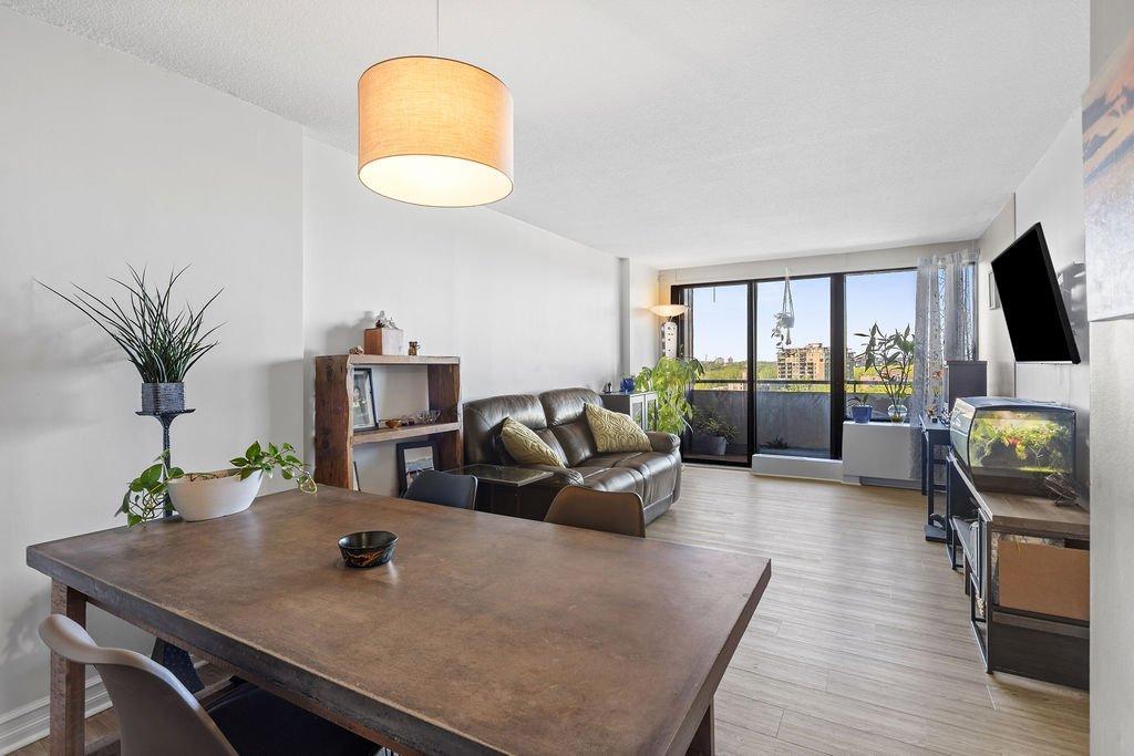 









2555


Av. du Havre-des-Îles

, 1103,
Laval (Chomedey),




QC
H7W4R4

