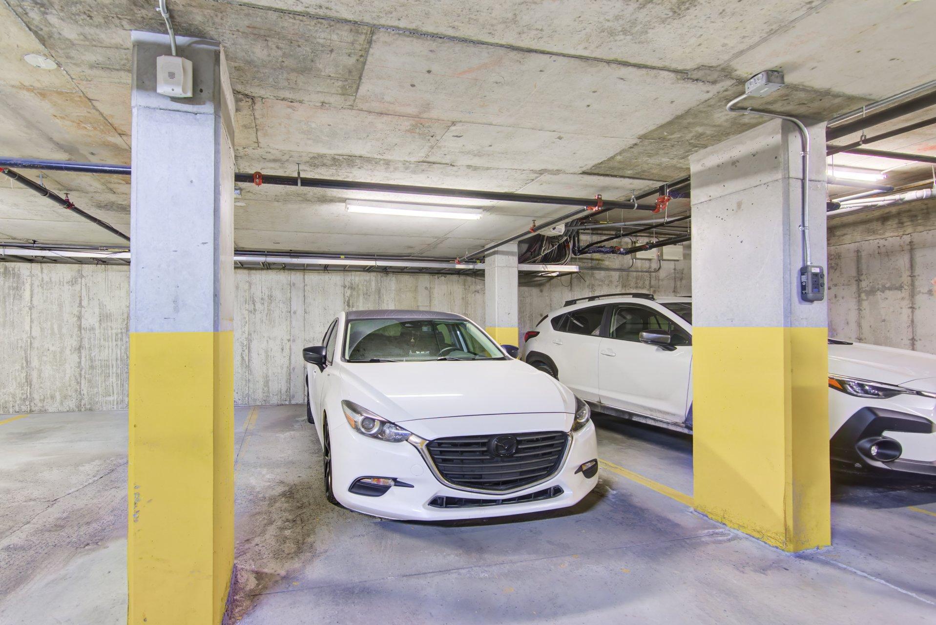 









5200


Av. Gatineau

, B202,
Montréal (Côte-des-Neiges/Notre-Dame-de-Grâce),




QC
H3T1W9

