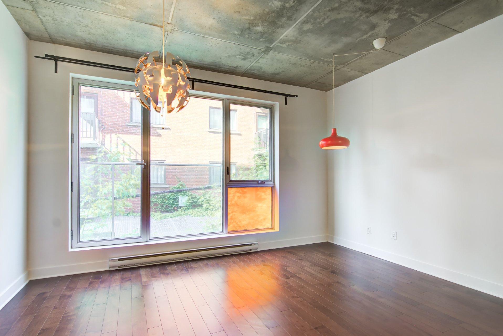 









5200


Av. Gatineau

, B202,
Montréal (Côte-des-Neiges/Notre-Dame-de-Grâce),




QC
H3T1W9

