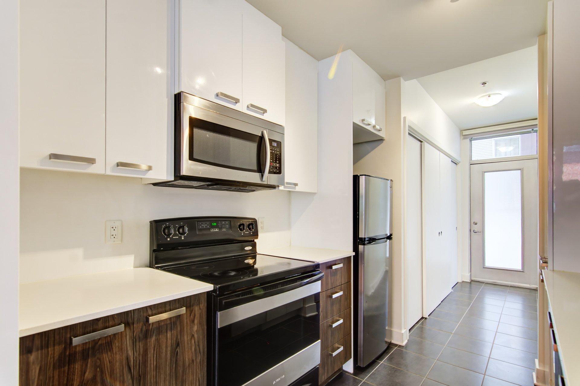 









5200


Av. Gatineau

, B202,
Montréal (Côte-des-Neiges/Notre-Dame-de-Grâce),




QC
H3T1W9

