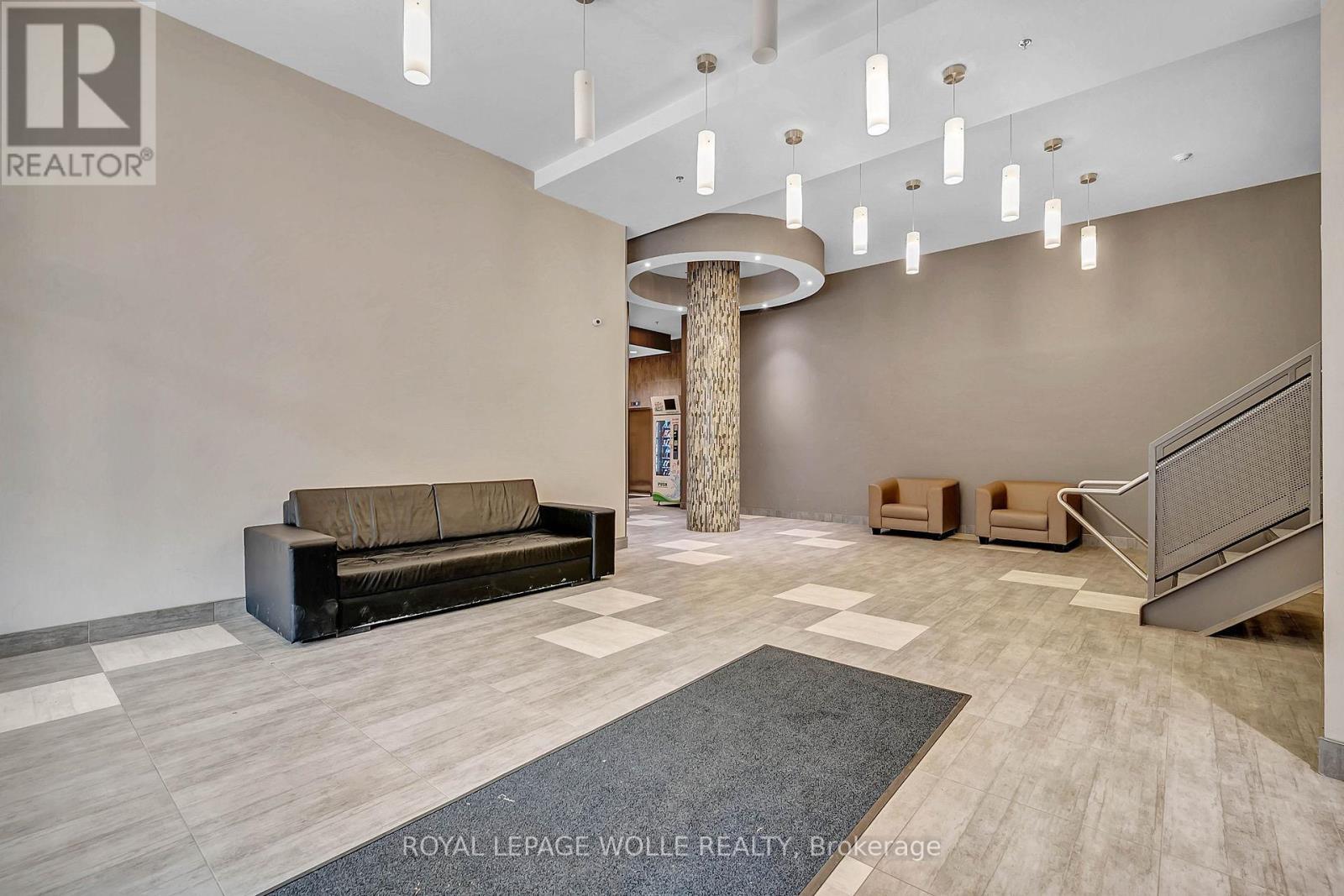 












404 - 280 LESTER STREET

,
Waterloo,




Ontario
N2L0G2

