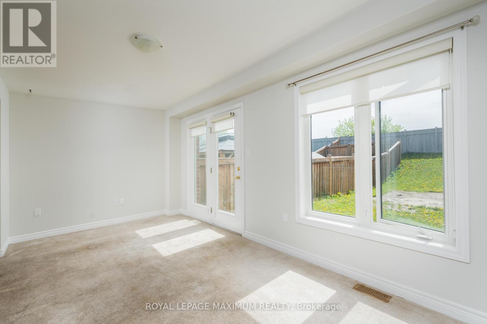 












137 HUTCHINSON DRIVE

,
New Tecumseth,




Ontario
L9R0P6

