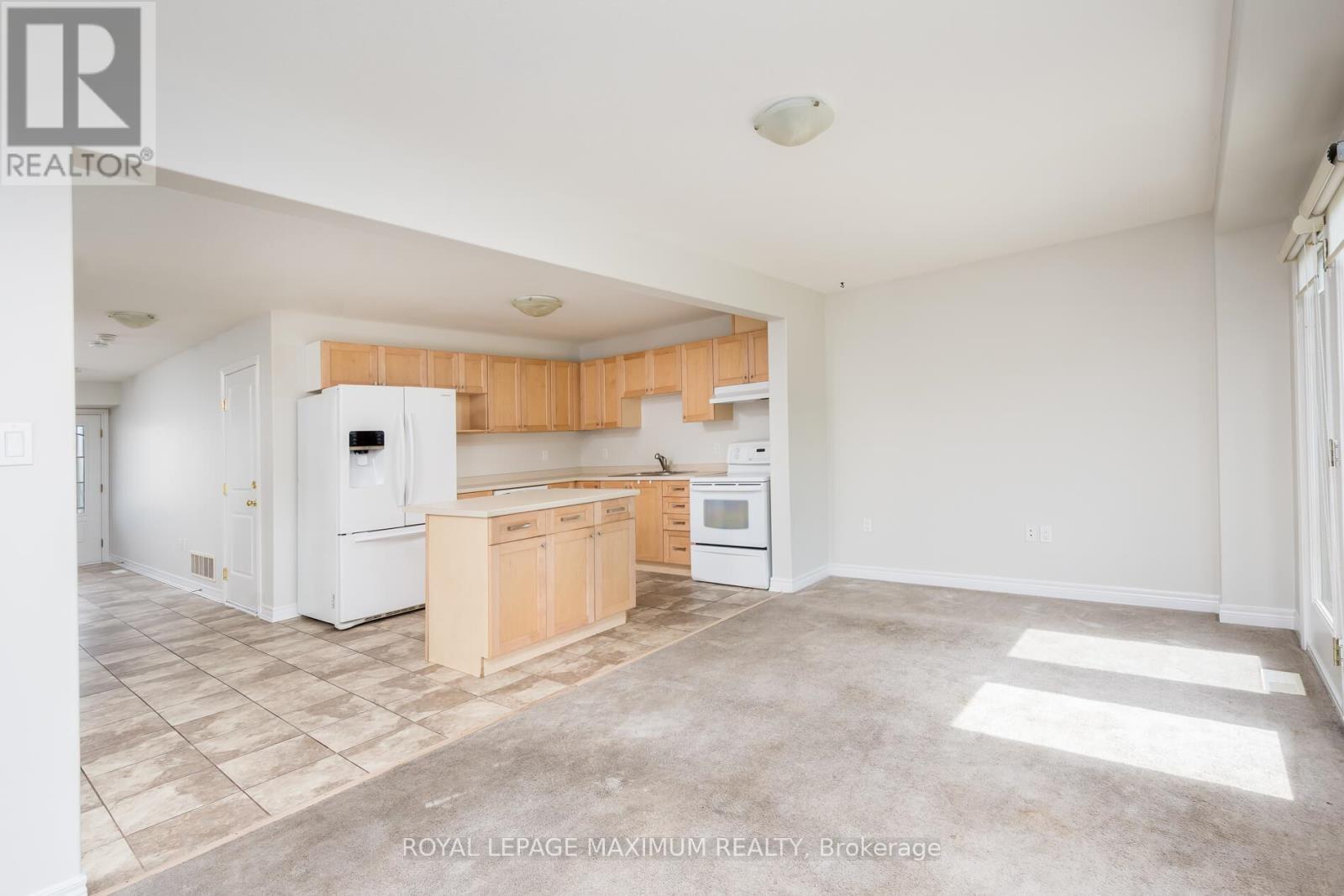 












137 HUTCHINSON DRIVE

,
New Tecumseth,




Ontario
L9R0P6

