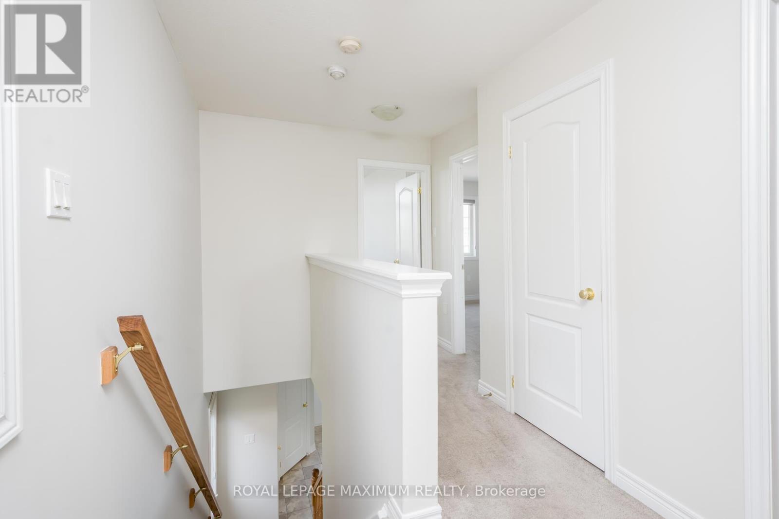 












137 HUTCHINSON DRIVE

,
New Tecumseth,




Ontario
L9R0P6

