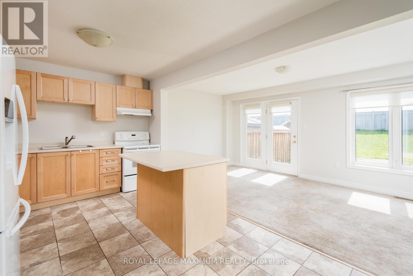 












137 HUTCHINSON DRIVE

,
New Tecumseth,




Ontario
L9R0P6

