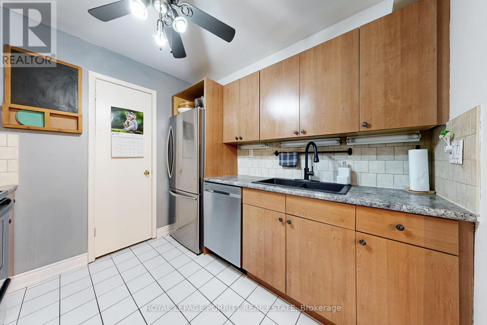 












87 - 2701 AQUITAINE AVENUE

,
Mississauga,




Ontario
L5N2H7

