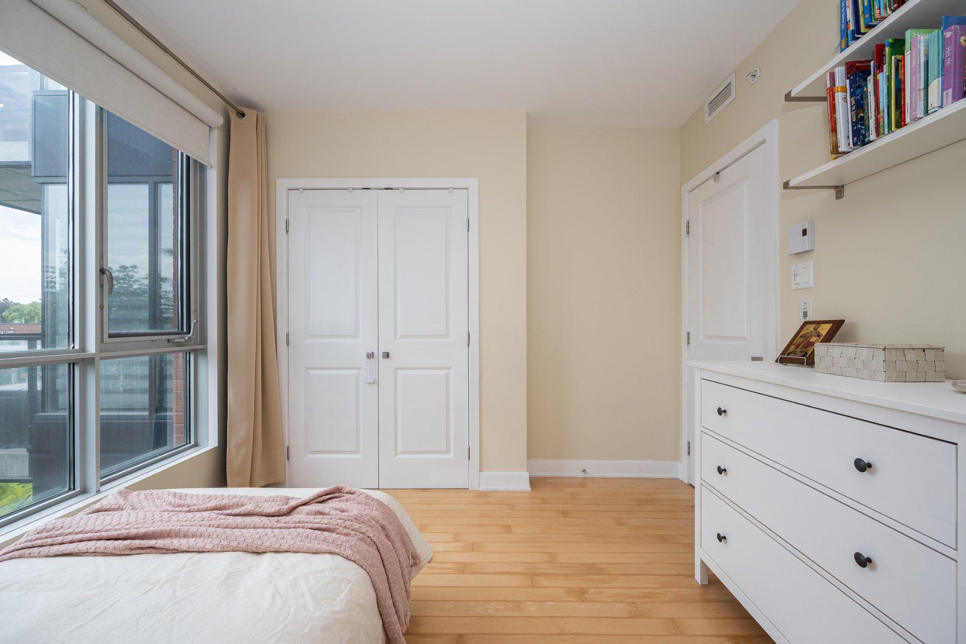 









4151


Rue De Salaberry

, 307,
Montréal (Ahuntsic-Cartierville),




QC
H4J1H2

