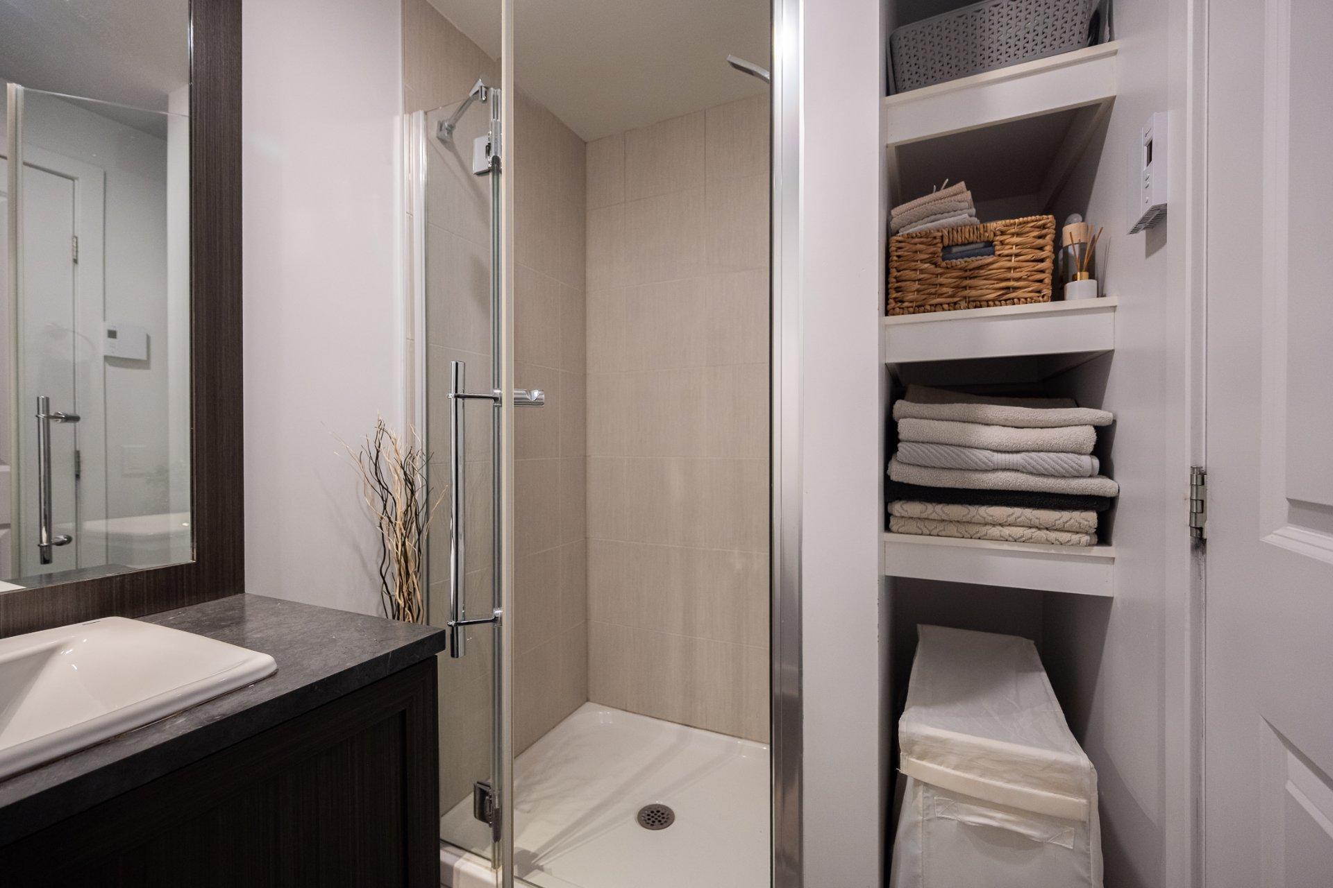 









4151


Rue De Salaberry

, 307,
Montréal (Ahuntsic-Cartierville),




QC
H4J1H2

