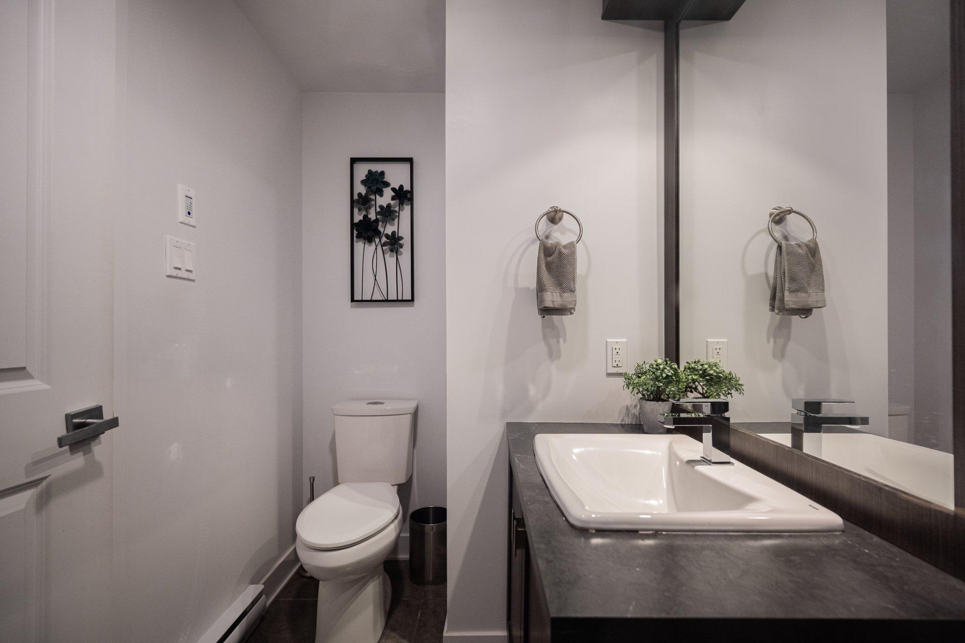 









4151


Rue De Salaberry

, 307,
Montréal (Ahuntsic-Cartierville),




QC
H4J1H2

