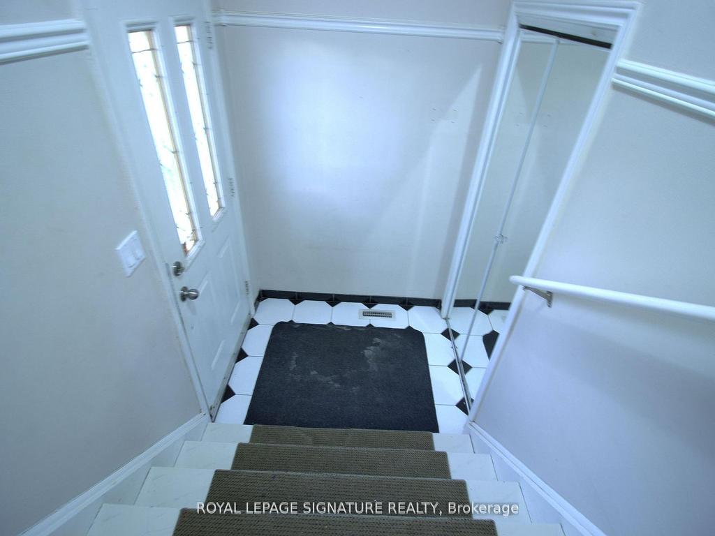 









67


Major Oaks

Drive,
Brampton,




ON
L6V 3K1

