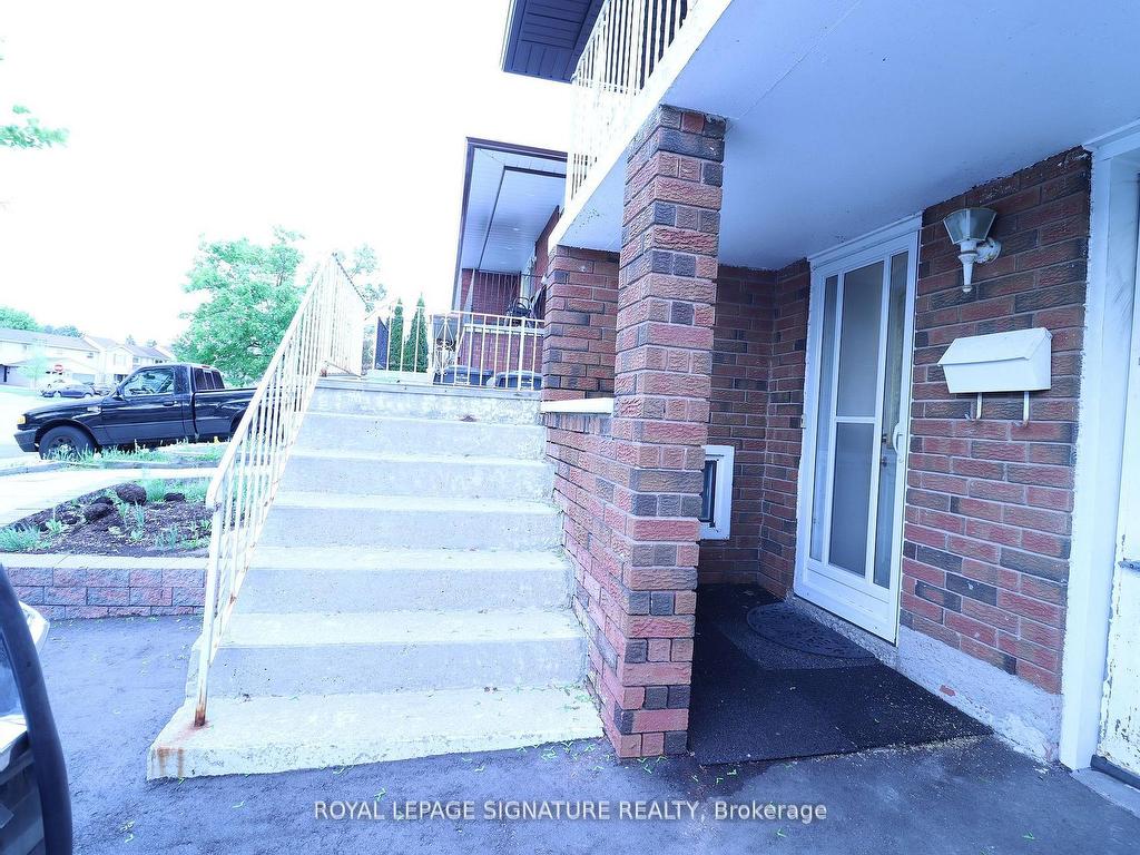 









67


Major Oaks

Drive,
Brampton,




ON
L6V 3K1

