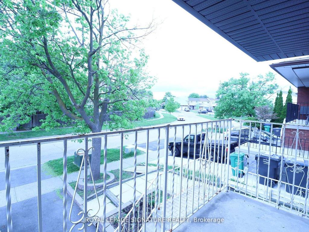 









67


Major Oaks

Drive,
Brampton,




ON
L6V 3K1

