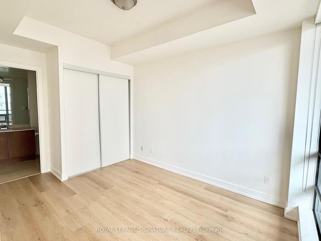 









438


King

Street West, 1115,
Toronto,




ON
M5V 3T9

