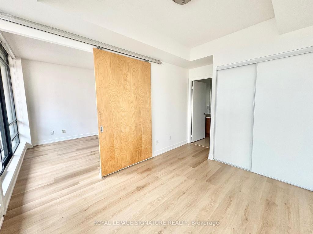 









438


King

Street West, 1115,
Toronto,




ON
M5V 3T9

