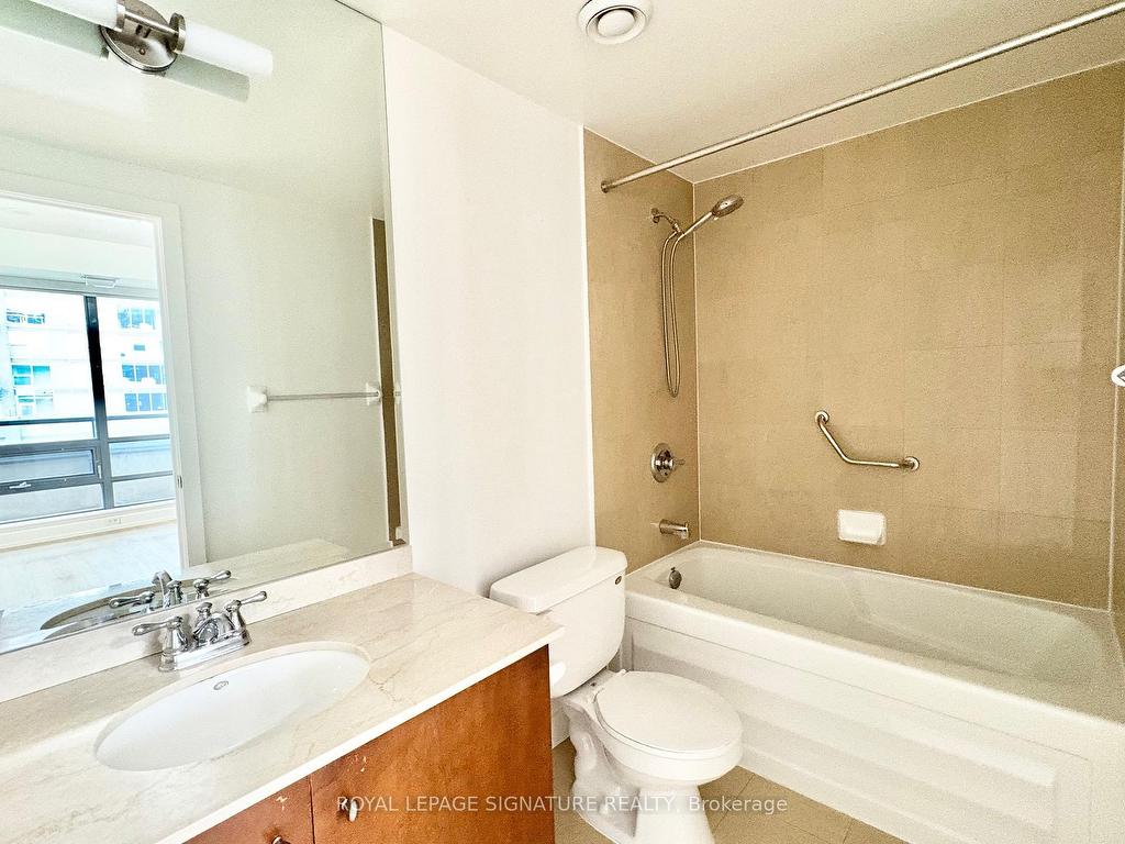 









438


King

Street West, 1115,
Toronto,




ON
M5V 3T9

