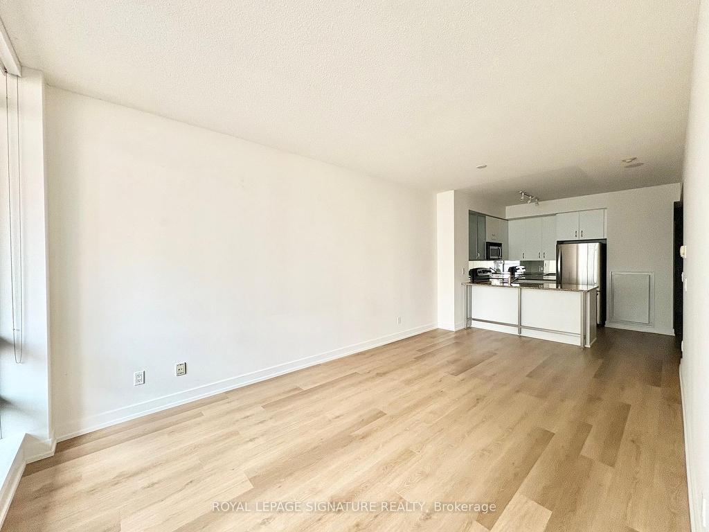 









438


King

Street West, 1115,
Toronto,




ON
M5V 3T9

